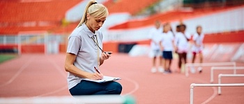 Тренер по избранному виду спорта (легкая атлетика)